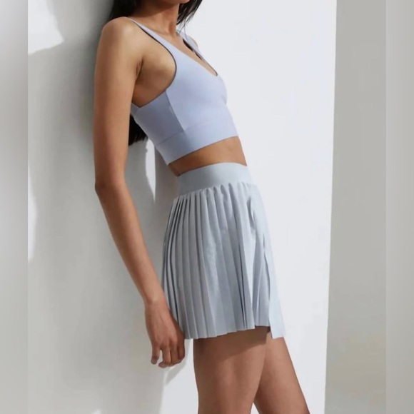 Varley Light Gray Mini Skirt - Picture 11 of 14